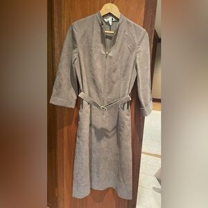 Vintage 1970s Taupe Ultrasuede Shirtdress Belted Sleeves Pockets Zip Front S/M